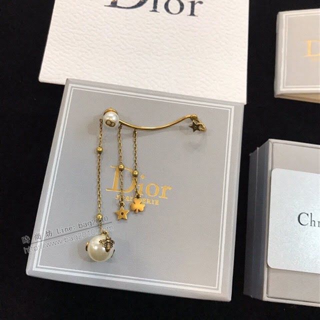 Dior飾品 迪奧經典熱銷款復古淡金色珍珠五角星cd蜜蜂字母單邊耳釘耳夾  zgd1207
